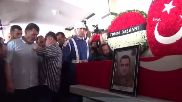 Yalova şehidini son yolculuğuna uğurladı Yalova şehidini son yolculuğuna uğurladı