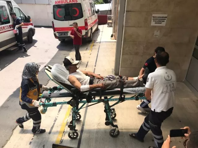 Zonguldak'ta bıçaklı kavga: 1 yaralı Zonguldak'ta bıçaklı kavga: 1 yaralı