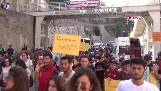 BİTLİS Uyuşturucu Kullanımı ve Kaçakçılığı ile Mücadele Günü yürüyüşü