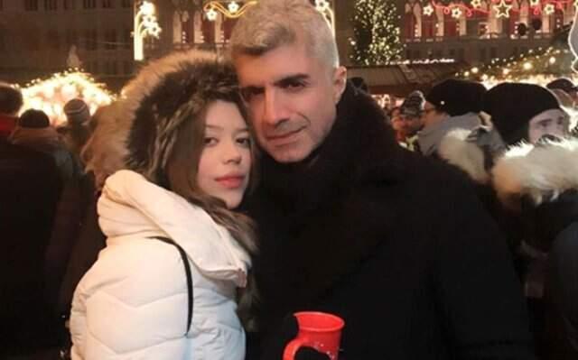 Bomba iddia! Özcan Deniz ve Feyza Aktan boşanmak üzere adliyeye geldi