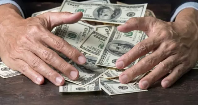 Jeff Bezos ve Bill Gates’ten sonra serveti 100 milyar doları aşan 3. kişi Bernard Arnault oldu