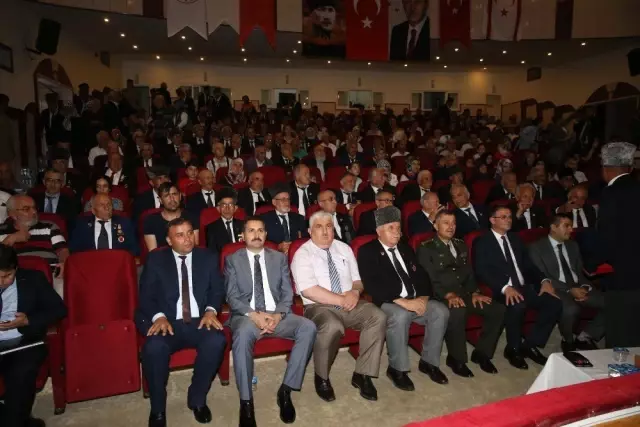 Kıbrıs gazilerine 45 yıl sonra madalya ve beratları tevdi edildi Kıbrıs gazilerine 45 yıl sonra madalya ve beratları tevdi edildi