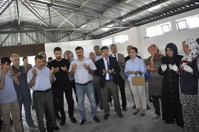 Şuhut'ta mermer süsleme sanatı fabrikası dualarla açıldı