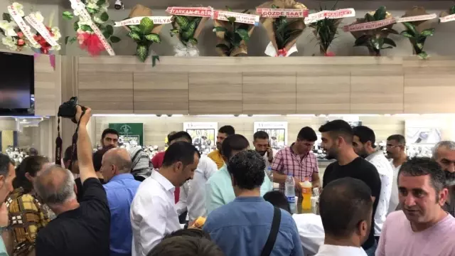 Başkan Çetin iş yâri açılışına katıldı Başkan Çetin iş yâri açılışına katıldı