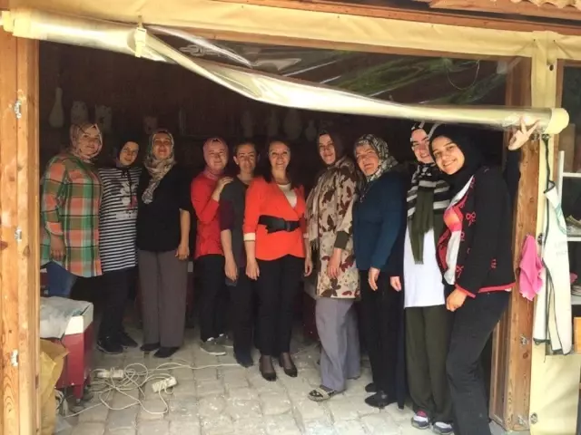 Başkan Tekin kursiyerler ile kahvaltıda buluştu.