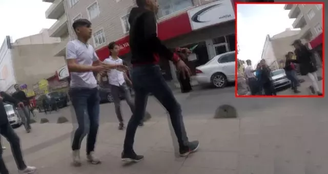 İstanbul'da ortalık savaş alanına döndü! 30 genç bıçaklarla birbirine saldırdı