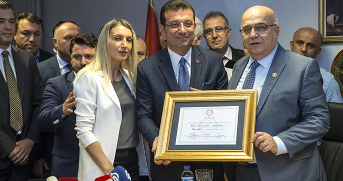 Mazbatasını alan İBB Başkanı Ekrem İmamoğlu'nun ilk sözleri