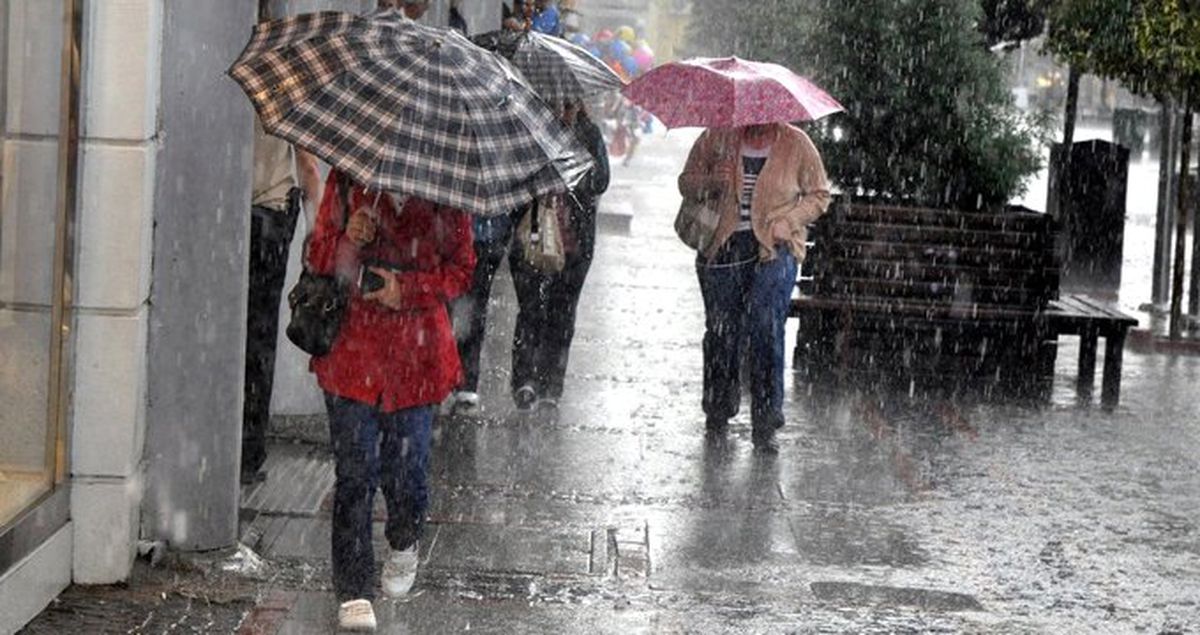 Meteoroloji'den yurt geneline sağanak yağış uyarısı! Şiddetli şekilde geliyor
