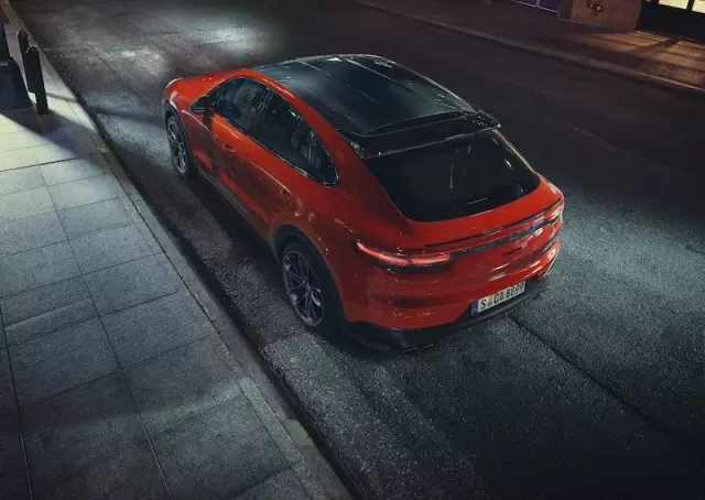Porsche Cayenne Coupé Türkiye'de satışa sunuldu Porsche Cayenne Coupé Türkiye'de satışa sunuldu
