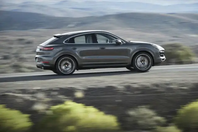 Porsche Cayenne Coupé Türkiye'de satışa sunuldu Porsche Cayenne Coupé Türkiye'de satışa sunuldu
