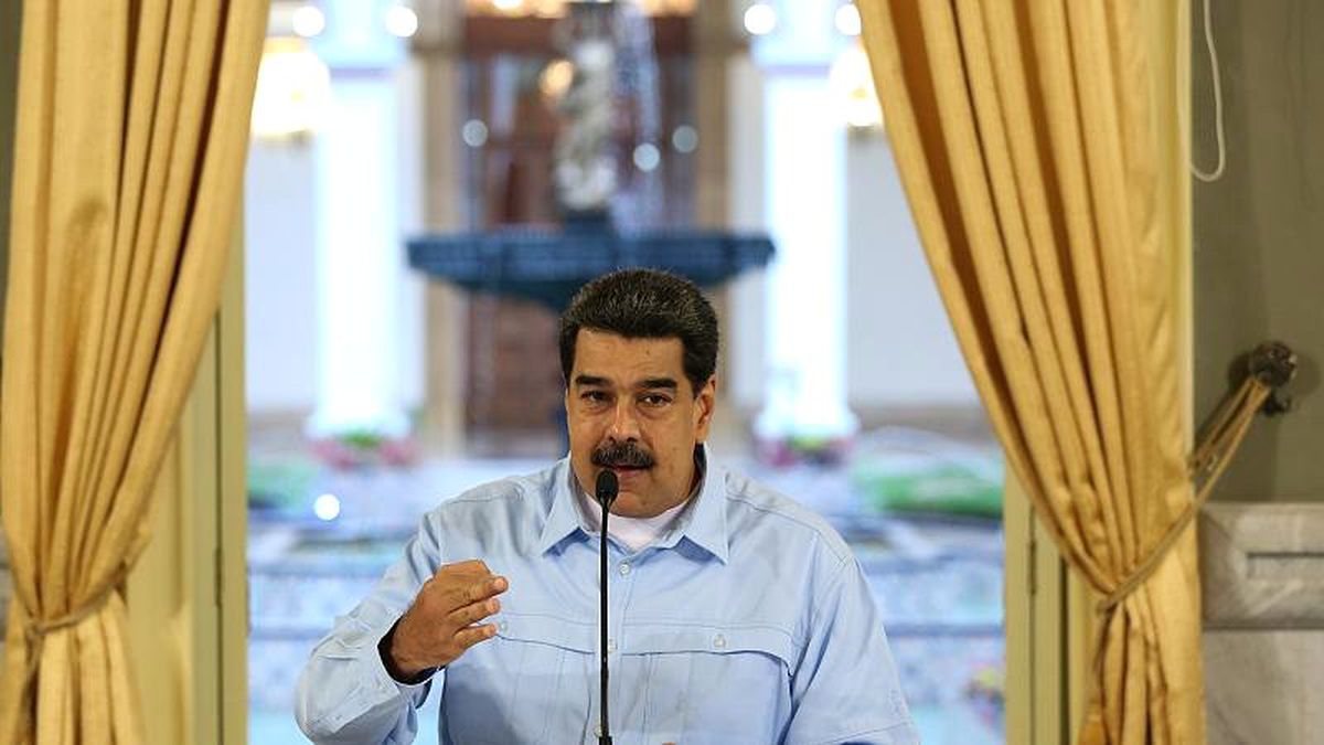 Venezuela Devlet Başkanı Maduro: Darbe girişimi ve suikast planlarını önledik