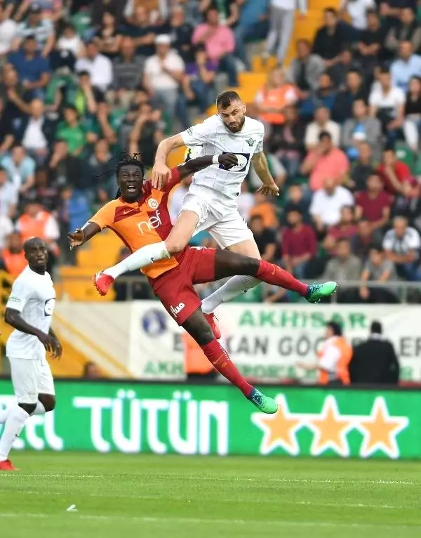Akhisarspor'dan giden gidene Akhisarspor'dan giden gidene