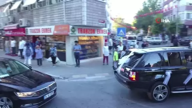 Down sendromlu Yasemin'in gelin olma hayalini Çatalca halkı gerçekleştirdi Down sendromlu Yasemin'in gelin olma hayalini Çatalca halkı gerçekleştirdi