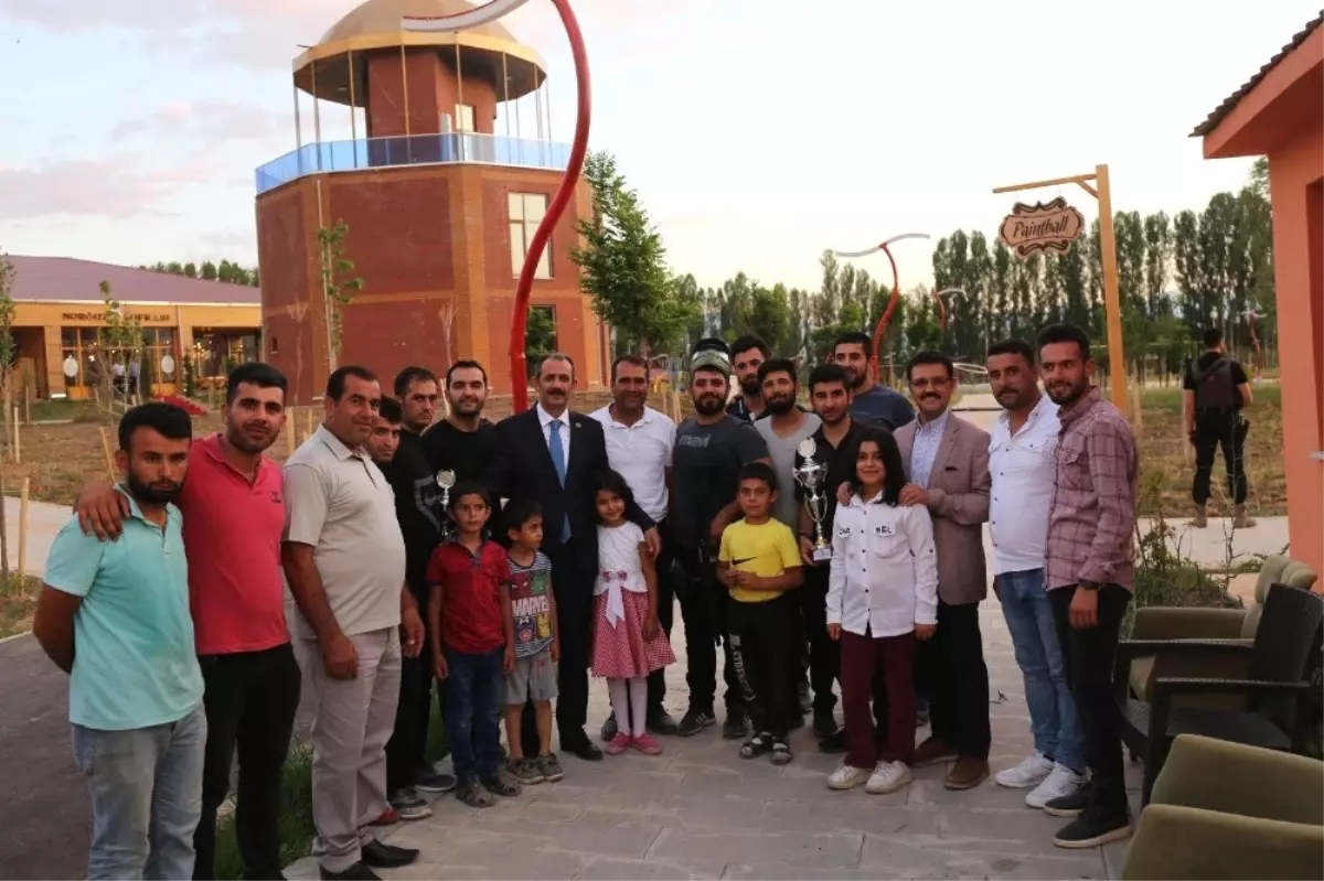 Gürpınar'da Paintball Turnuvası