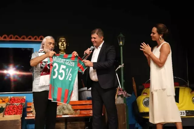 Müjdat Gezen'e 60. yıl teşekkürü