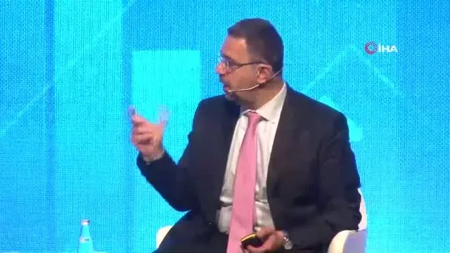 Prof. Dr. Acemoğlu: 'Türkiye'nin büyümeyi verimli hale getirmesi gerekir' Prof. Dr. Acemoğlu: 'Türkiye'nin büyümeyi verimli hale getirmesi gerekir'