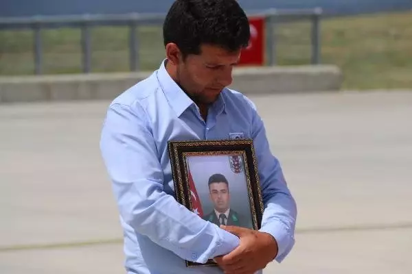 Tutak'a şehit ateşi düştü (2) Tutak'a şehit ateşi düştü (2)
