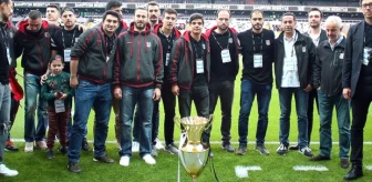 Beşiktaş Mogaz Şampiyonlar Ligi'nden vazgeçti