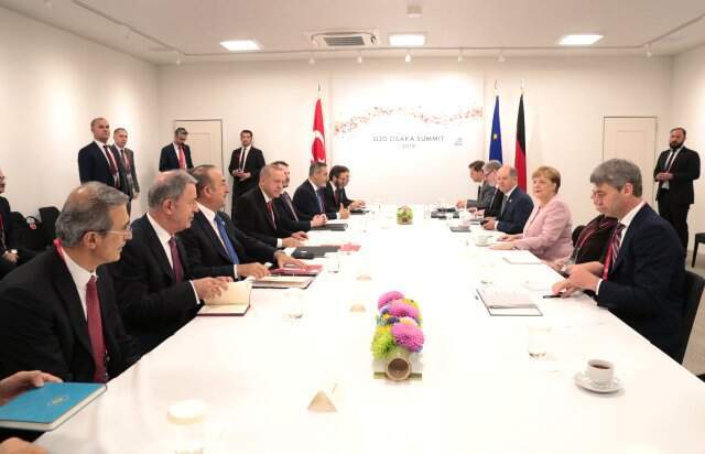 Cumhurbaşkanı Erdoğan, Merkel ile görüştü
