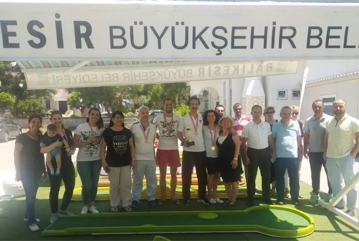 Erdek'te mini golf' turnuvası yapıldı
