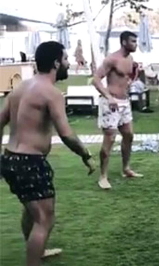 Göbeği ile tartışılan Arda Turan için Burak Yılmaz'dan yeni paylaşım