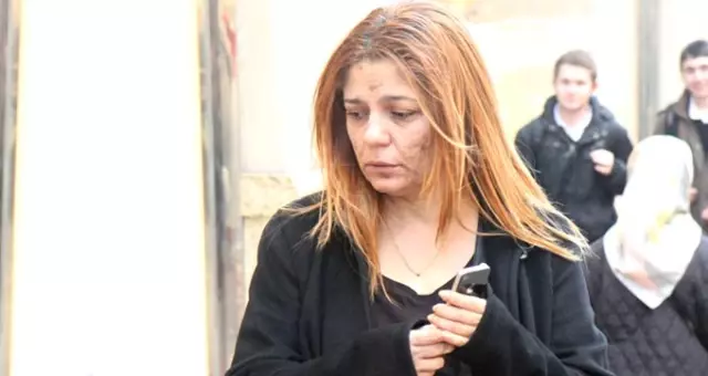 Şarkıcı İzel 20 yıllık arkadaşını kaybetti