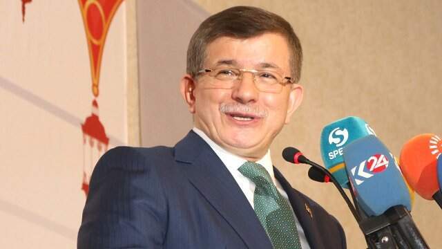Ahmet Davutoğlu'ndan bölünme açıklaması: Öyle olsaydı, kıyamete kadar susardık