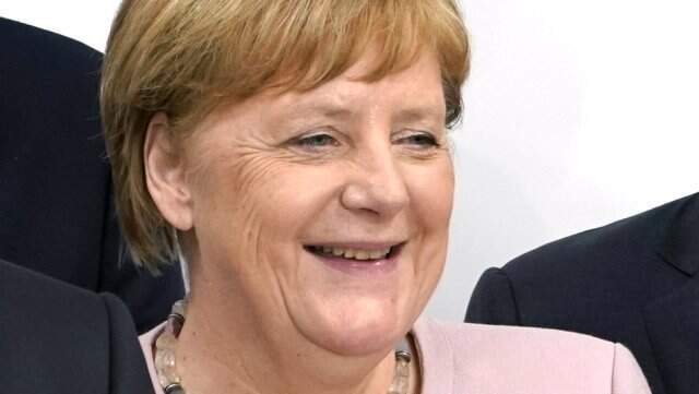 Angela Merkel'den titreme görüntüleriyle ilgili kaygılara 'İyiyim' yanıtı