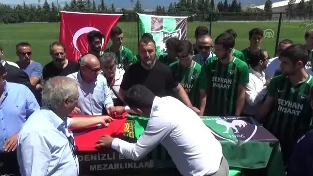 Denizlispor'un eski başkanlarından Ali İpek, toprağa verildi