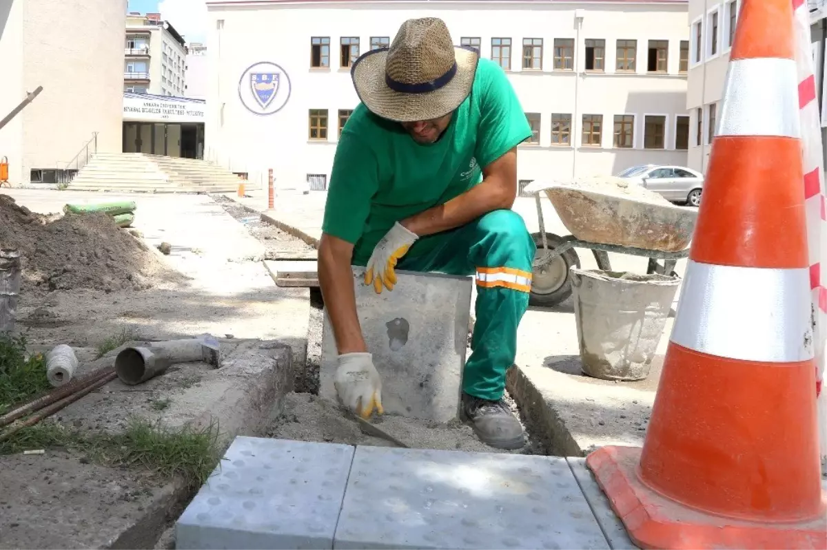 'Engelleri Mülkiyelilerle birlikte aşıyoruz' projesi