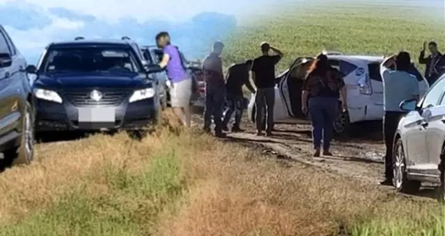 Google Haritalar'a güvenip yola çıkan onlarca kişi bataklığa saplandı