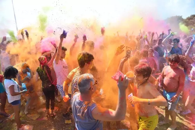 Motorsiklet Festivali Color Fest ve Kortejle sona erdi