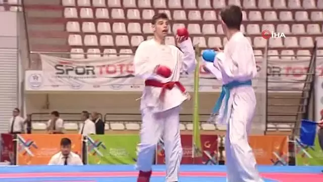 Türkiye Ümit, Genç ve U21 Karate Şampiyonası sona erdi Türkiye Ümit, Genç ve U21 Karate Şampiyonası sona erdi