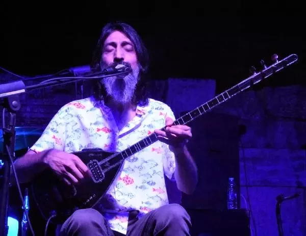 Bin yıllık Antik Tiyatro'da türkü şöleni Bin yıllık Antik Tiyatro'da türkü şöleni