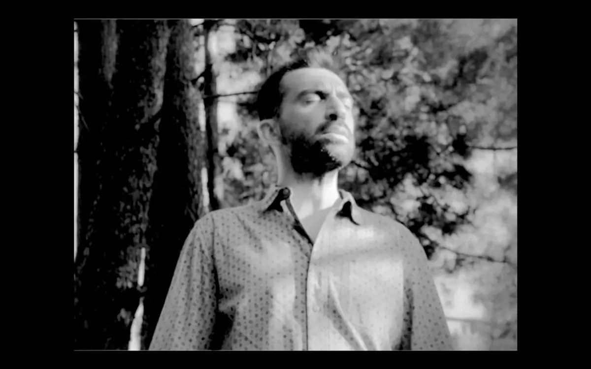 Erdem Yener'in Yeni Teklisi: 'Şeytan Bunun Neresinde' Film Olmuş Şarkıların Dördüncü Teklisi...