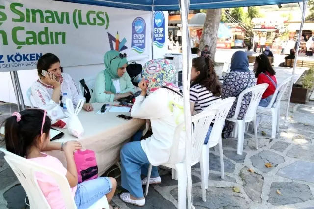 Eyüpsultan'da üniversiteye girecek gençlere tercihte rehberlik hizmeti