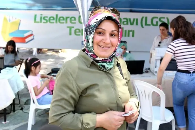 Eyüpsultan'da üniversiteye girecek gençlere tercihte rehberlik hizmeti