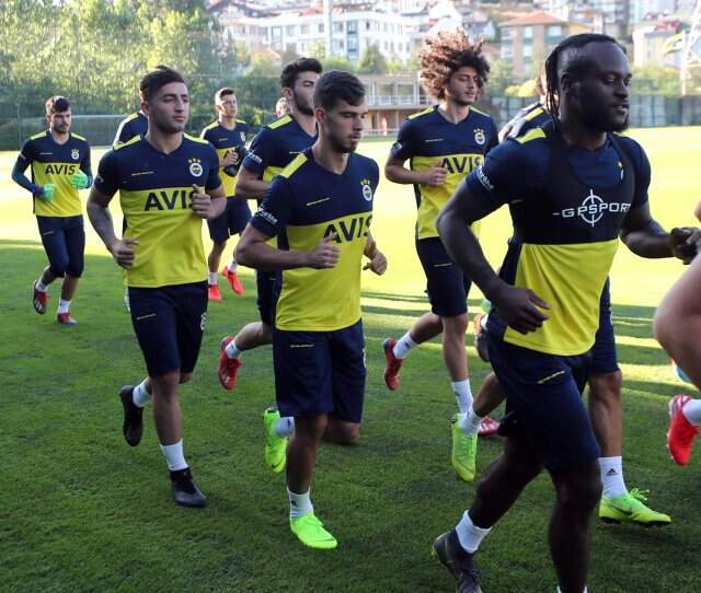 Fenerbahçe yeni sezon hazırlıklarına başladı