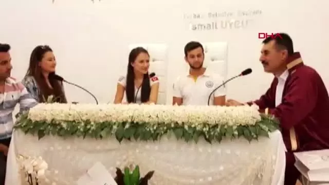 İZMİR Nikah masasına üniformaları ile oturdular