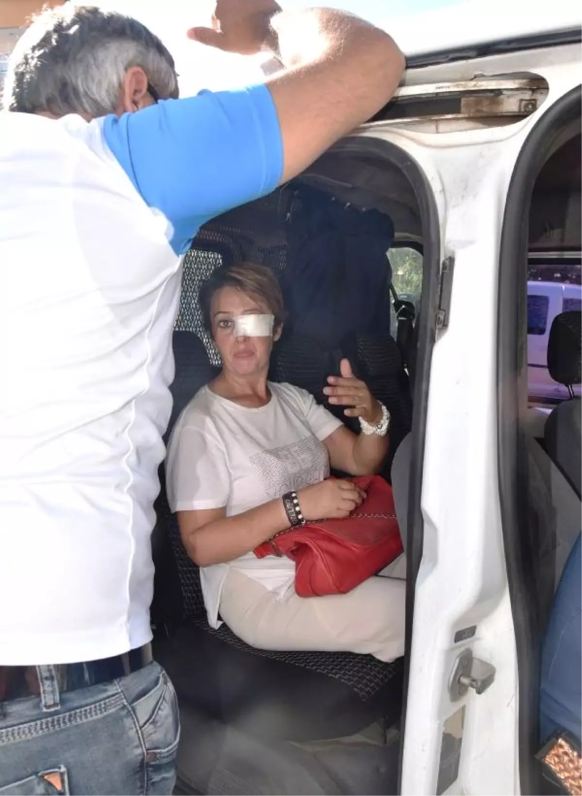 'Mahmut çok canımı yaktı' deyip başkasının otomobilini ateşe verdi!