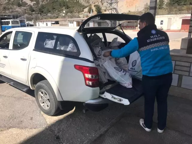 'Mor Yaşam' ile 789 adet hijyen paketi dağıtıldı 'Mor Yaşam' ile 789 adet hijyen paketi dağıtıldı