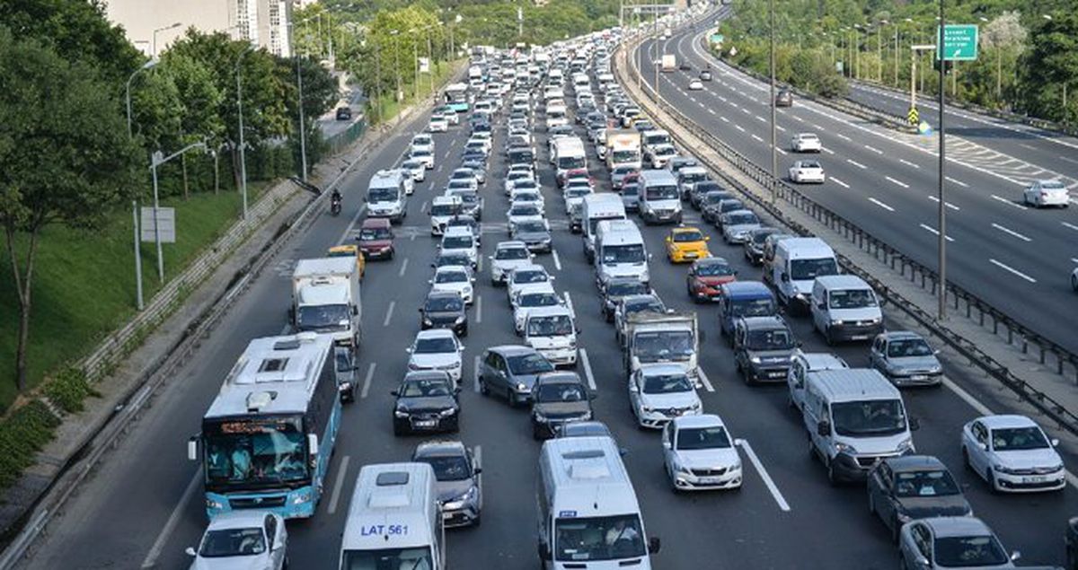 İBB'den trafik yoğunluğu önlemi