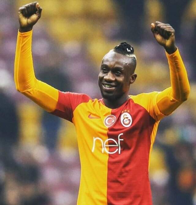 Transfer iddialarına açıklık getiren Galatasaraylı oyuncu Mbaye Diagne kimdir?
