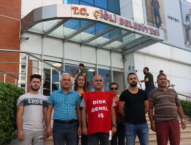 İşten çıkarılan CHP eski İlçe Başkanı açlık grevine başladı