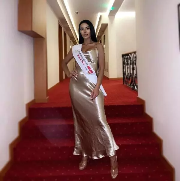 Miss Freedom Of The World 2019 güzellik yarışmasının birincisi Gizem Şahin