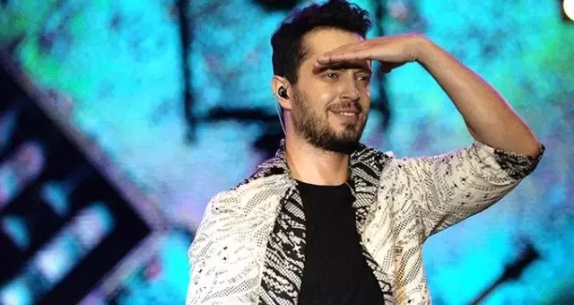 Murat Boz, bahşiş polemiğine son noktayı koydu! Murat Boz, bahşiş polemiğine son noktayı koydu!