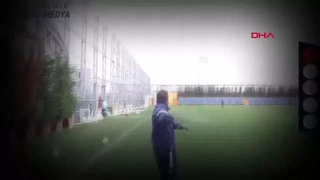 SPOR Medipol Başakşehir'den Emre Belözoğlu için veda klibi SPOR Medipol Başakşehir'den Emre Belözoğlu için veda klibi