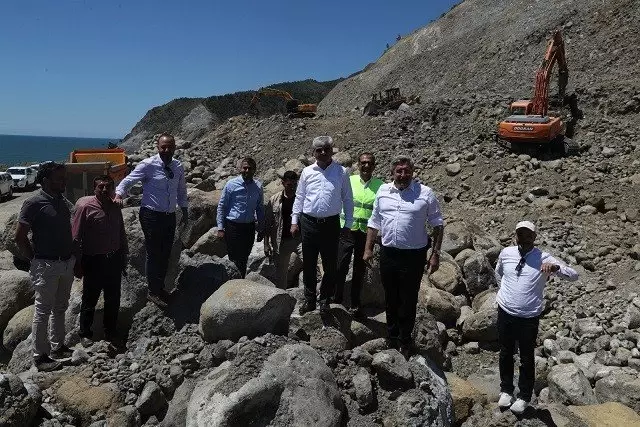 Vali Doğan, Arsuz'da incelemelerde bulundu