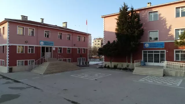Yaz tatilinde okullar onarılacak…