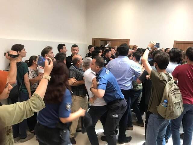 Çorlu'daki tren kazası davasında mahkeme heyeti çekildi